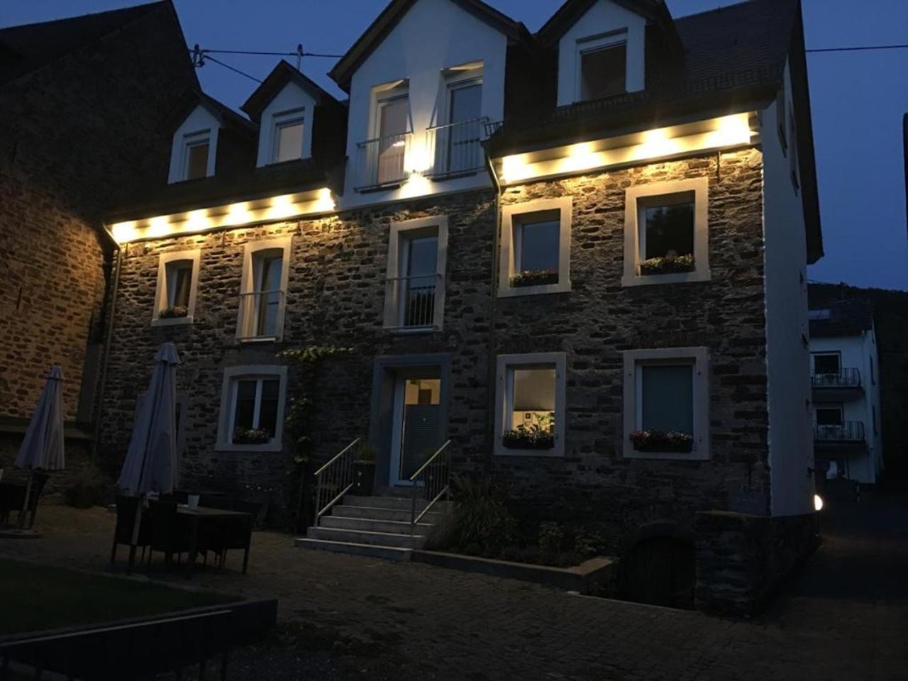 Apartments Am Moselufer 브루티크판켈 외부 사진